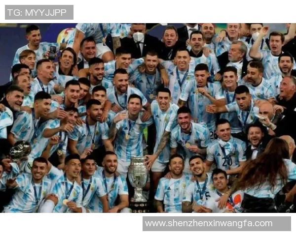 全球知名足球明星盘点及其辉煌成就介绍