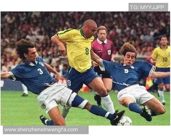 古代足球明星的传奇故事与他们的辉煌成就回顾 古代足球明星的传奇故事与他们的辉煌成就回顾