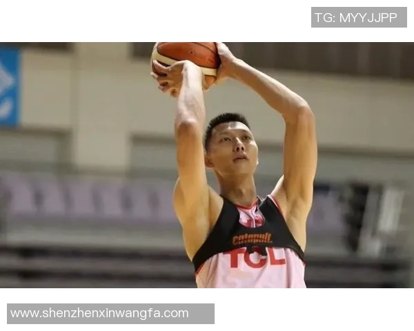 从逆境中崛起的篮球明星们如何用坚持与努力书写传奇人生